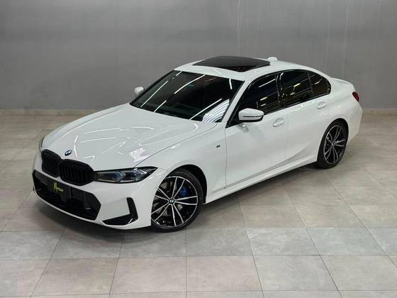 BMW 320i 2.0 16V TURBO FLEX M SPORT AUTOMÁTICO BMW 320i 2.0 16V TURBO FLEX M SPORT AUTOMÁTICO